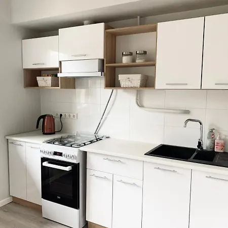 You'll Large Apartment! Free Parking! Apartamento